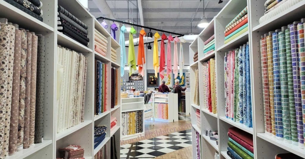 Fabric Shelves | SewEndipitous Quilt Shop | RonatheRibbiter.com