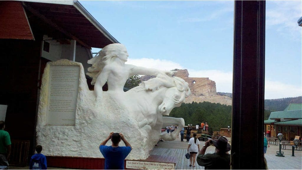 crazy horse monument